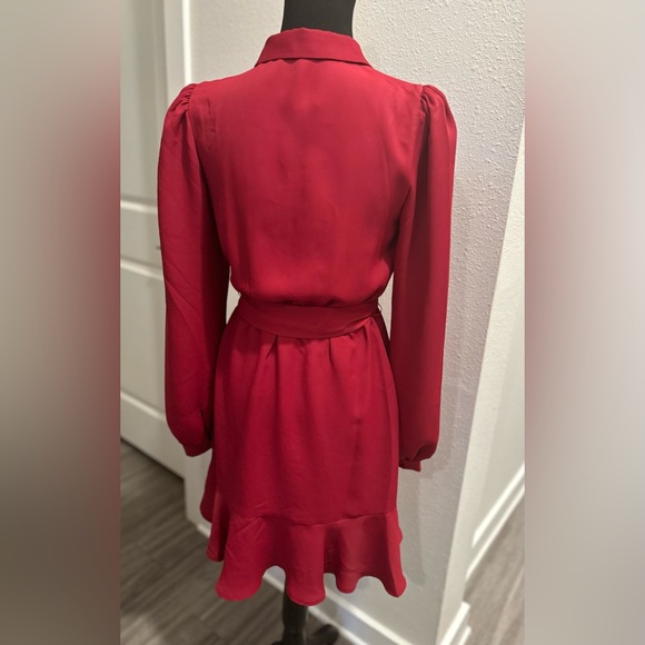 Gorgeous Red EXPRESS Dress Ruffle Details Classy NWT Small - Picture 2 of 3